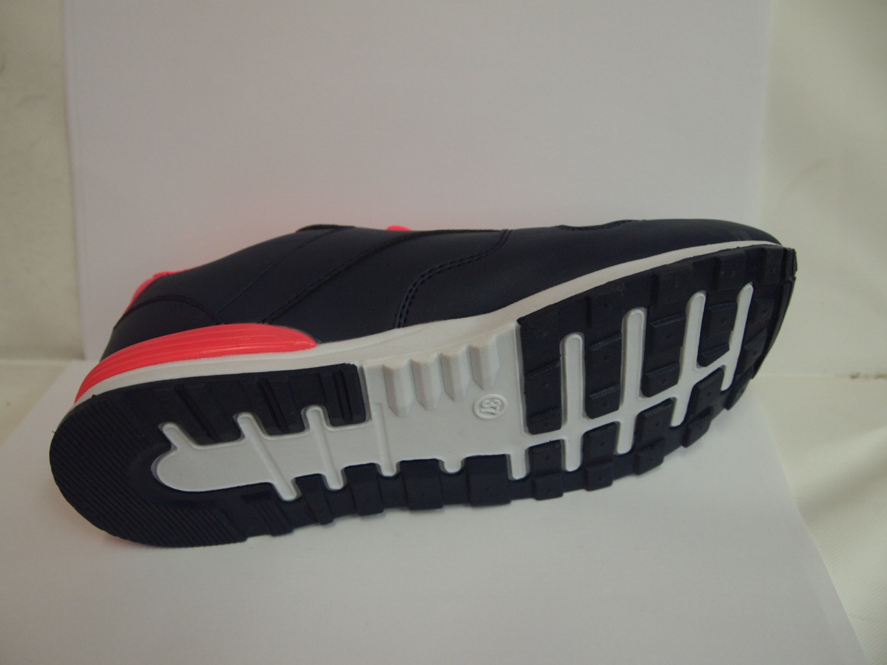 720B-11 ( size 36/41 )