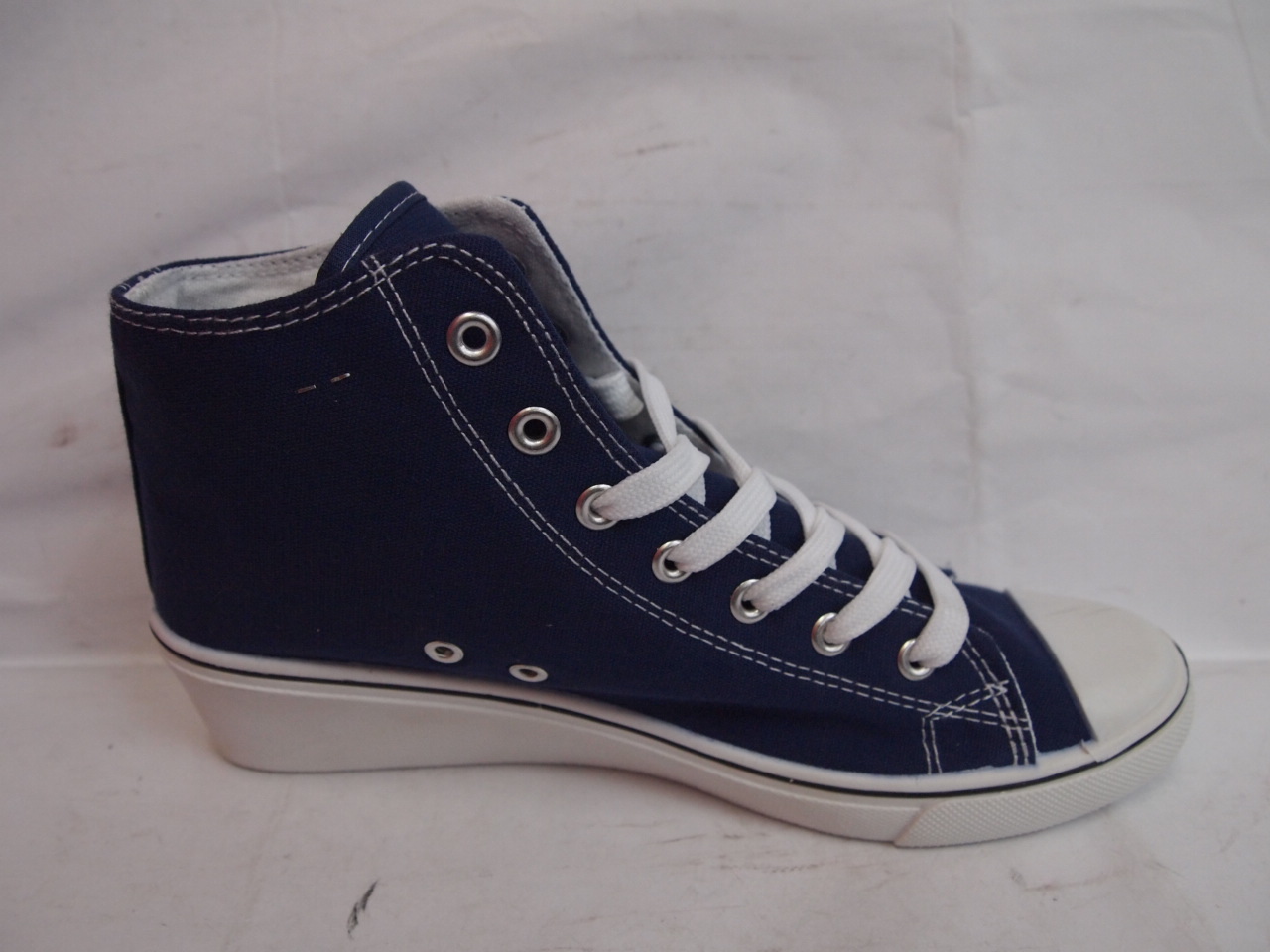 B63-5 ( SIZE 36/41 )