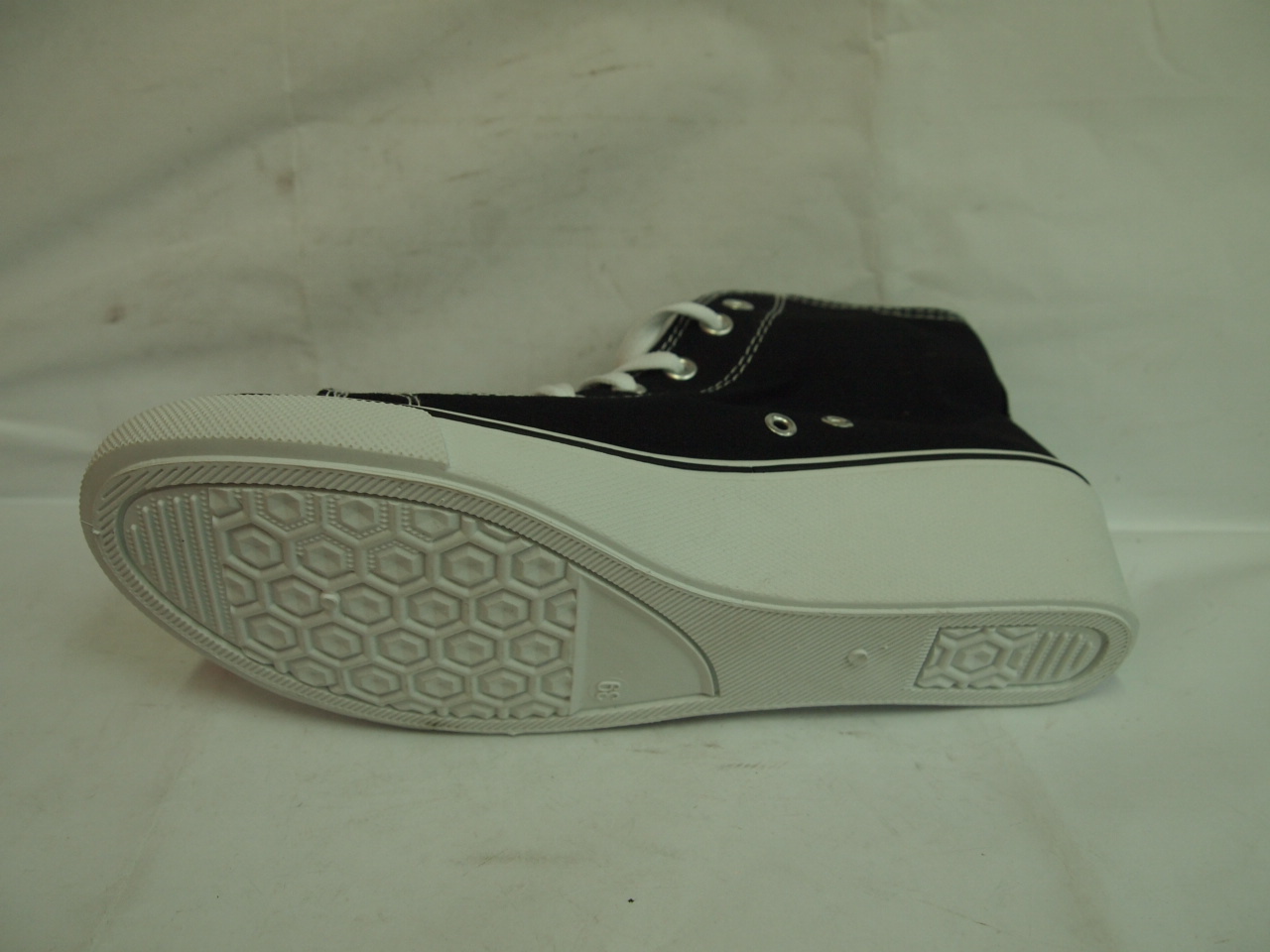 B63-4 ( SIZE 36/41 )
