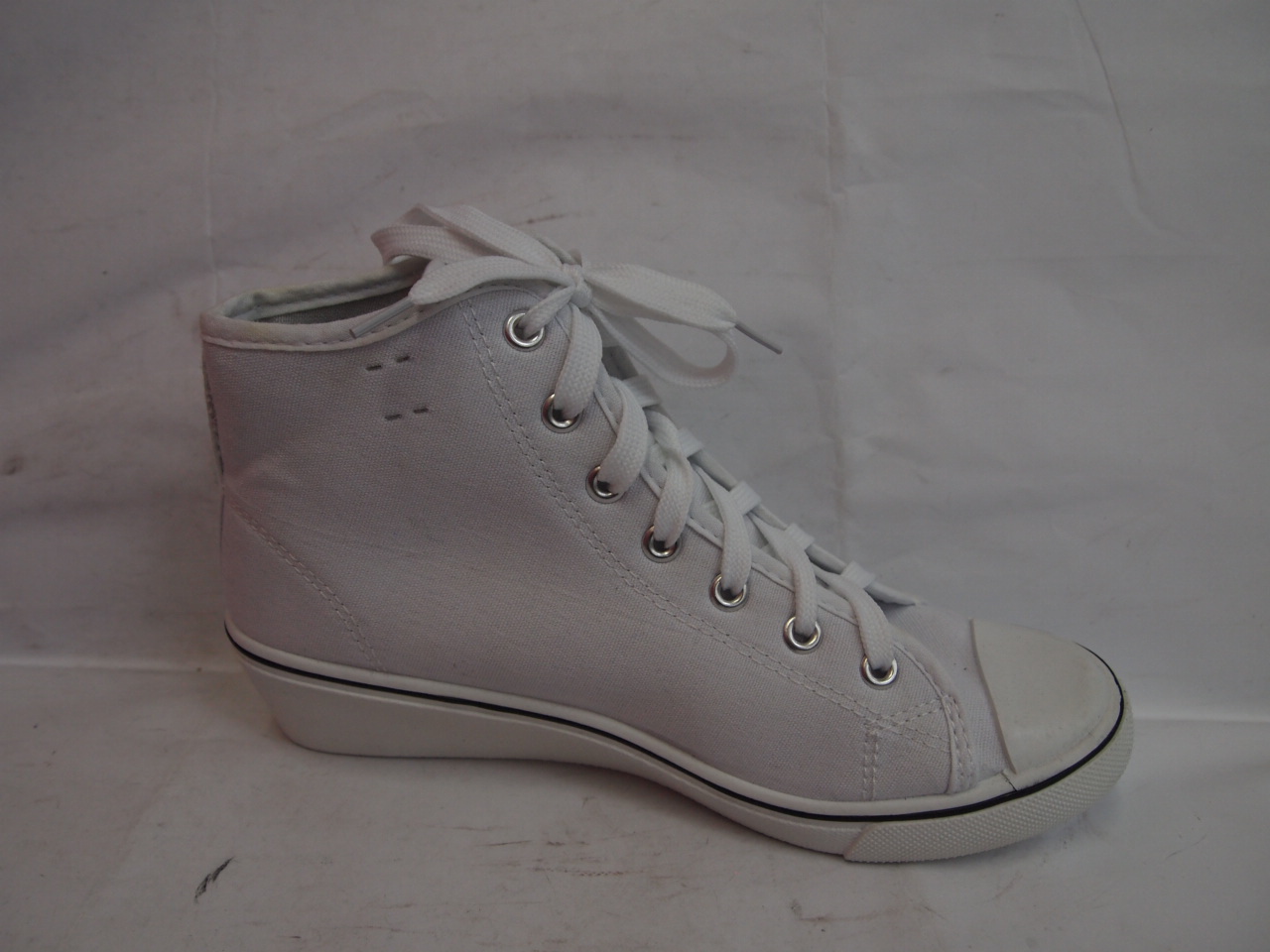 B66-3 ( SIZE 36/41 )