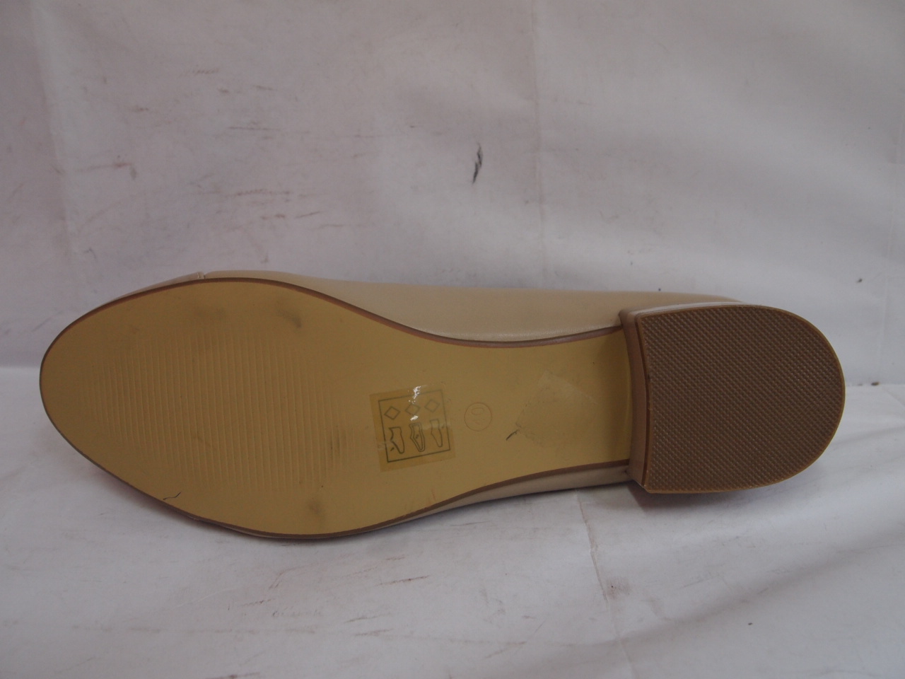 B66-2 ( SIZE 36/41 )