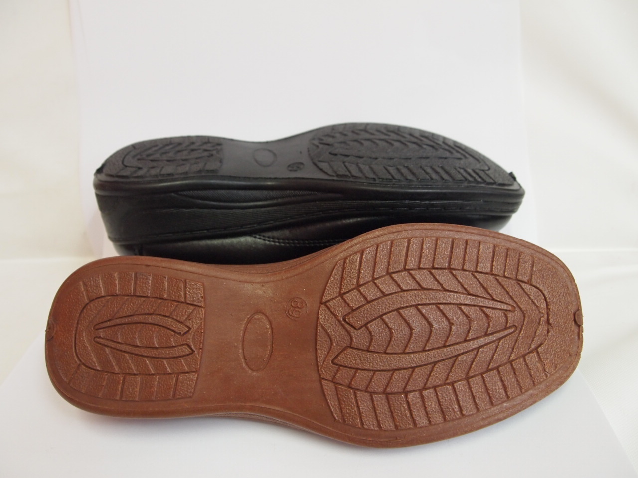 E258A ( SIZE 37/42 )