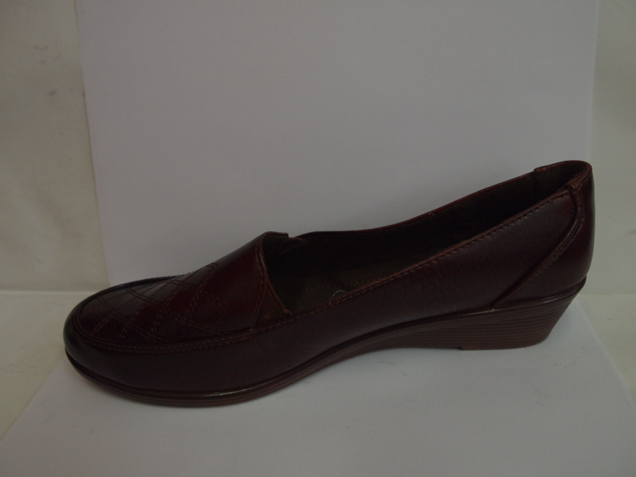 E809A ( SIZE 37/42 )