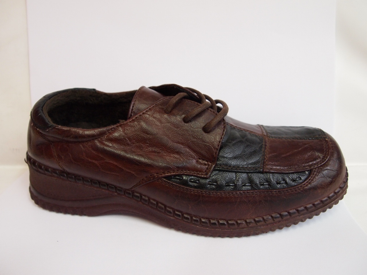 D3011B ( size 36/41 )