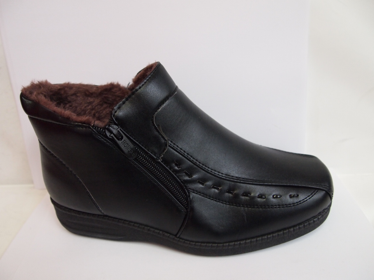 R303B ( SIZE 37/42 )