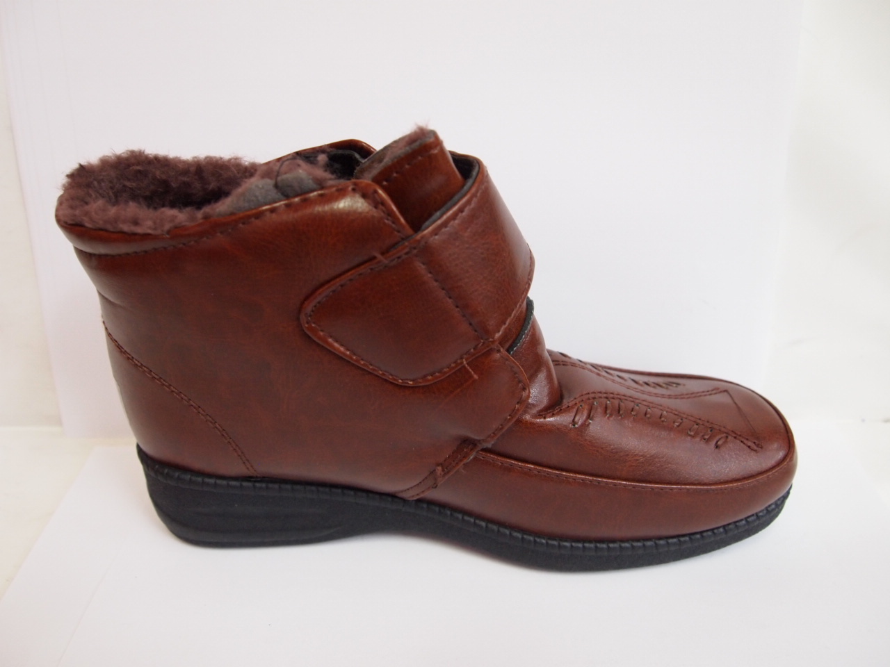 R311F ( SIZE 37/42 )