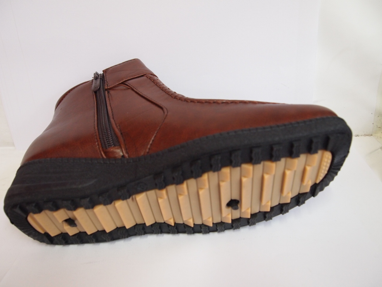 R306F ( SIZE 37/42 )