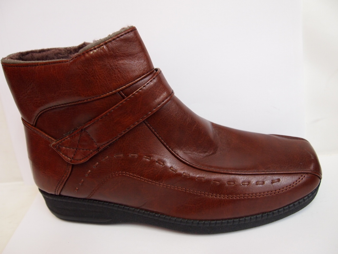 R312F ( SIZE 37/42 )