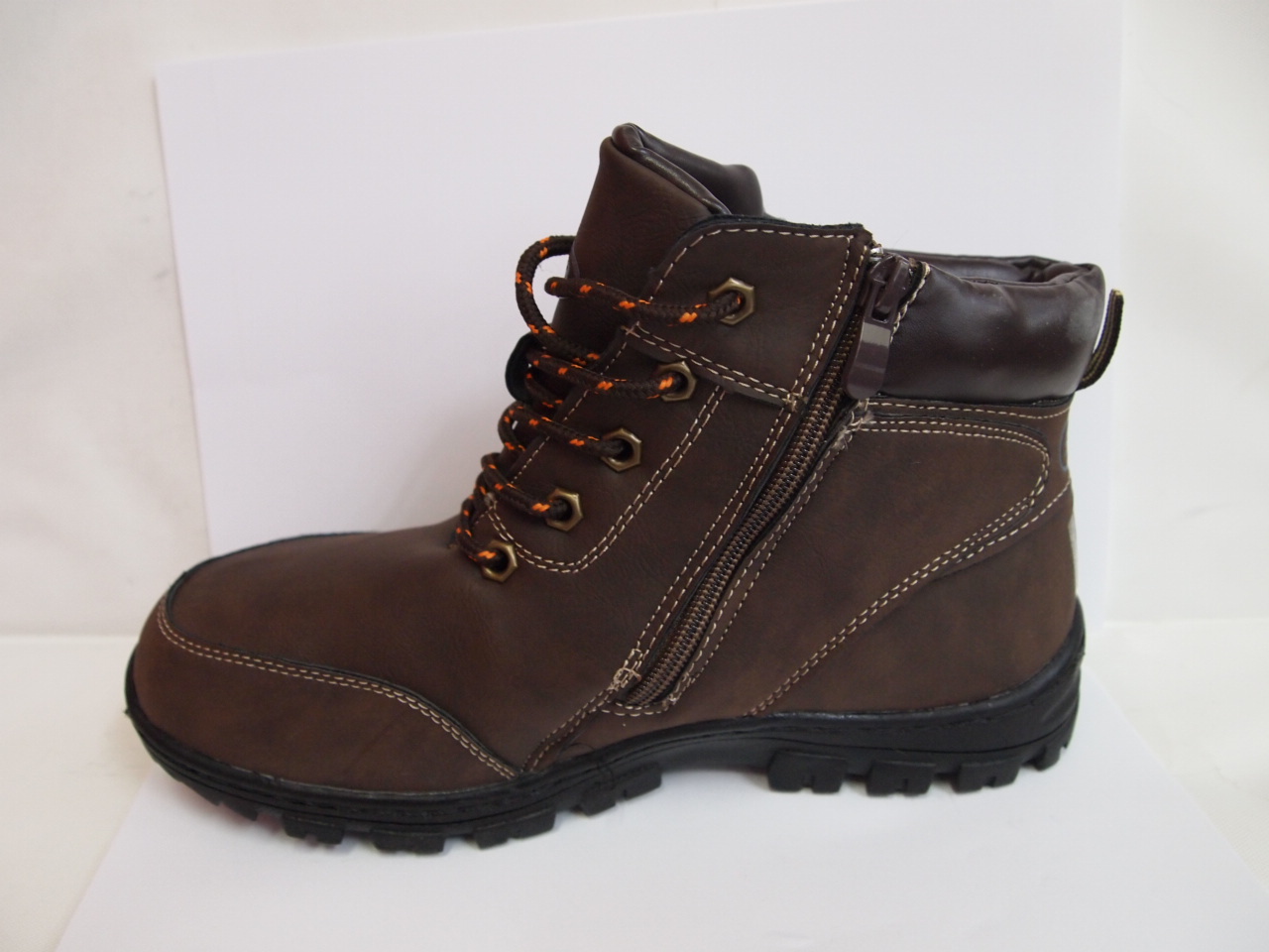 B2450 ( SIZE 39/43 )