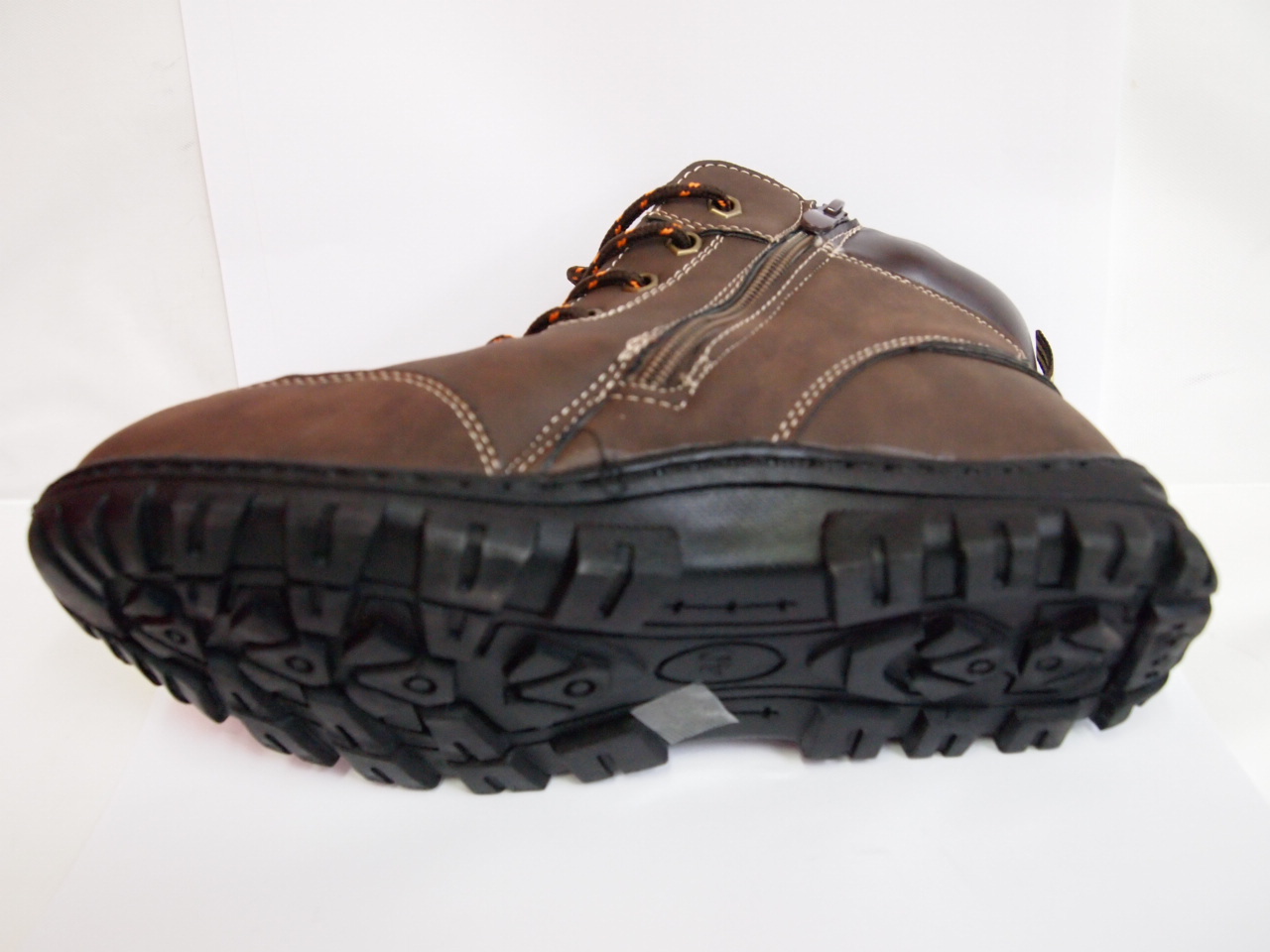 B2450 ( SIZE 39/43 )