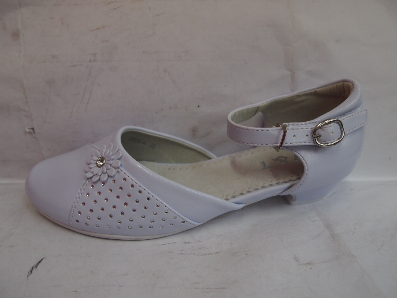 R9016F ( SIZE 37/42 )