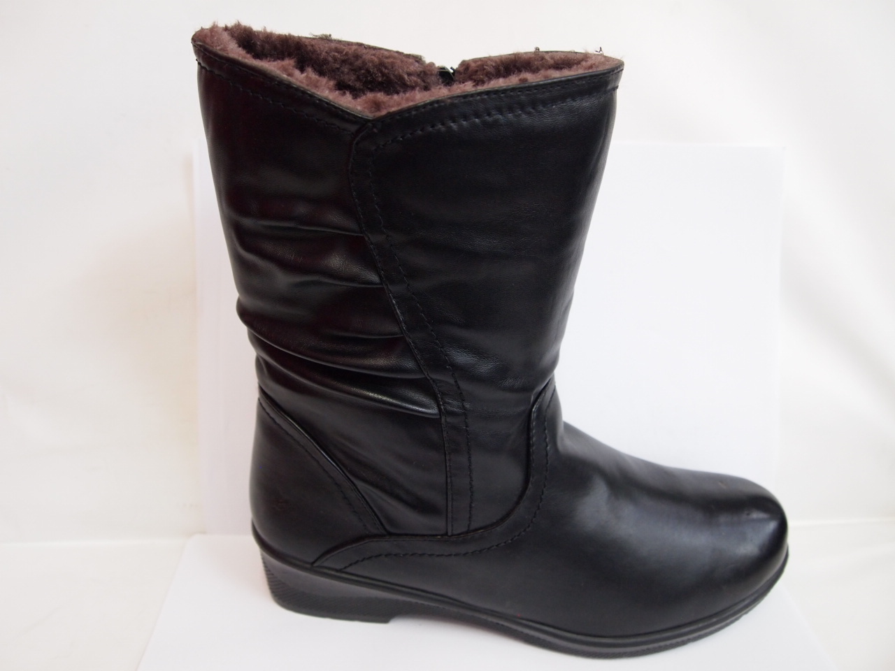 B01107 (SIZE 37/42 )