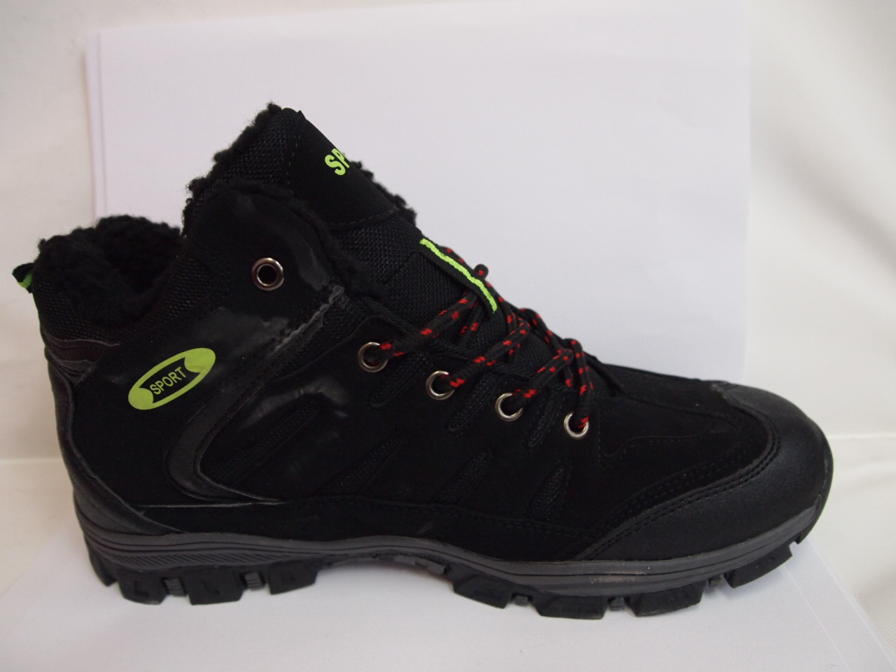 M006A ( size 41/46 )