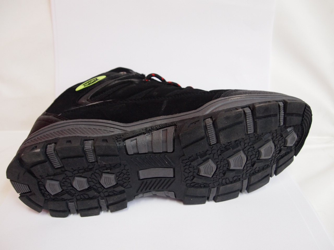 M006A ( size 41/46 )