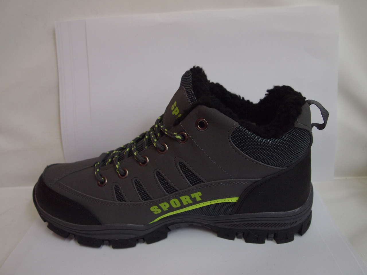 M006B ( size 41/46 )