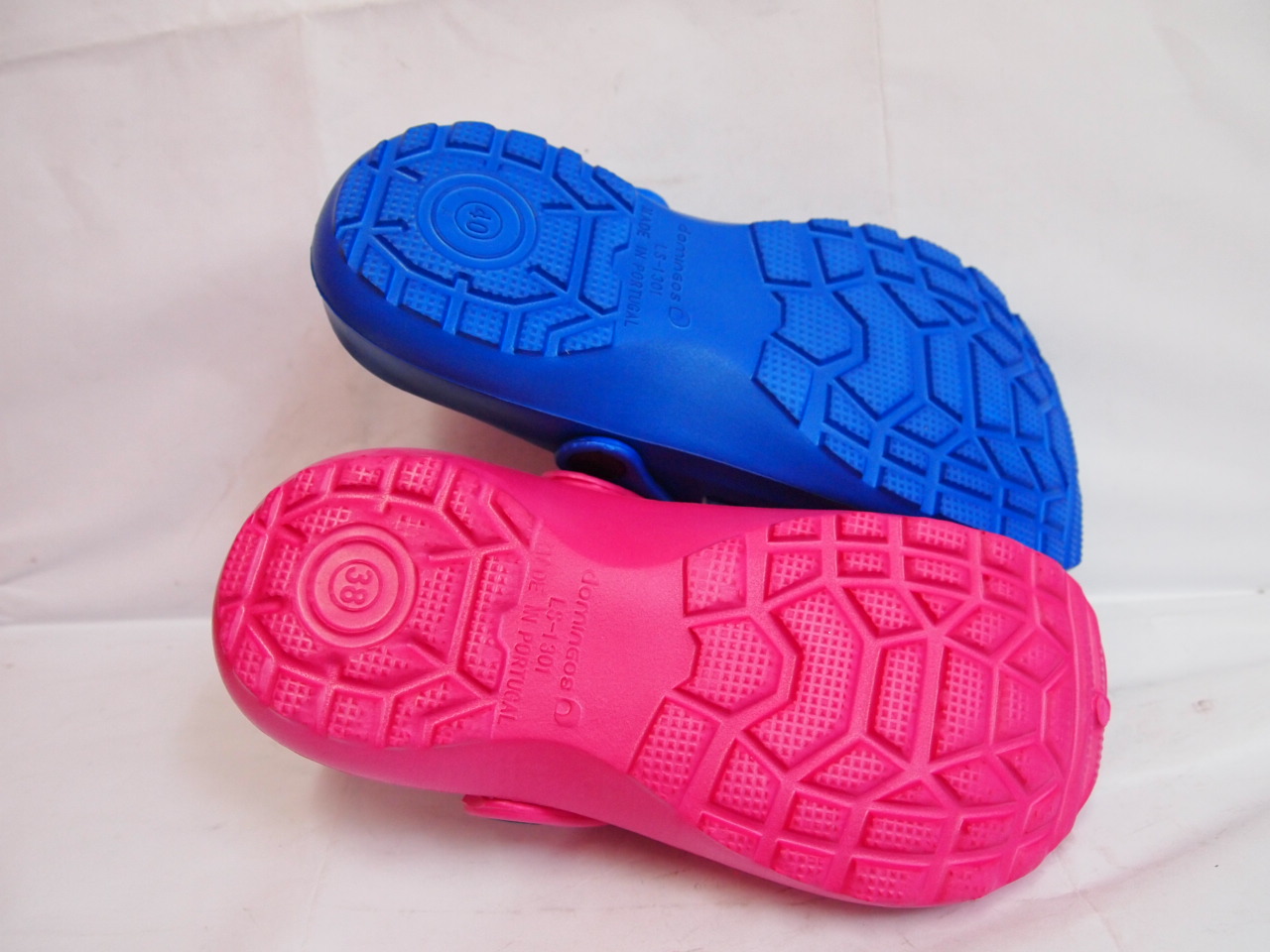 056-03 (SIZE 37/42 )