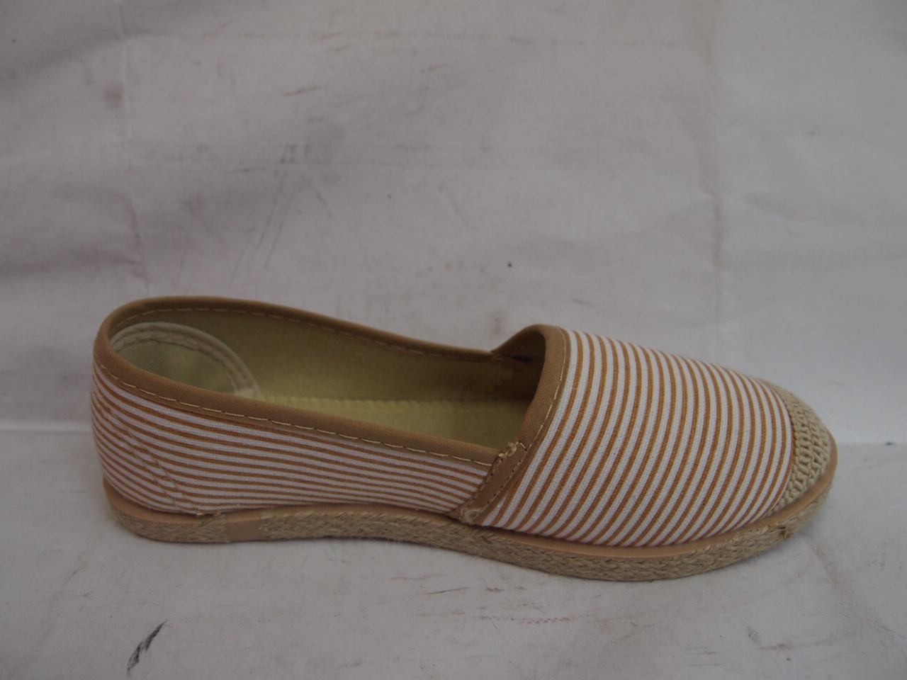 M8118 BE ( SIZE 36/41 )