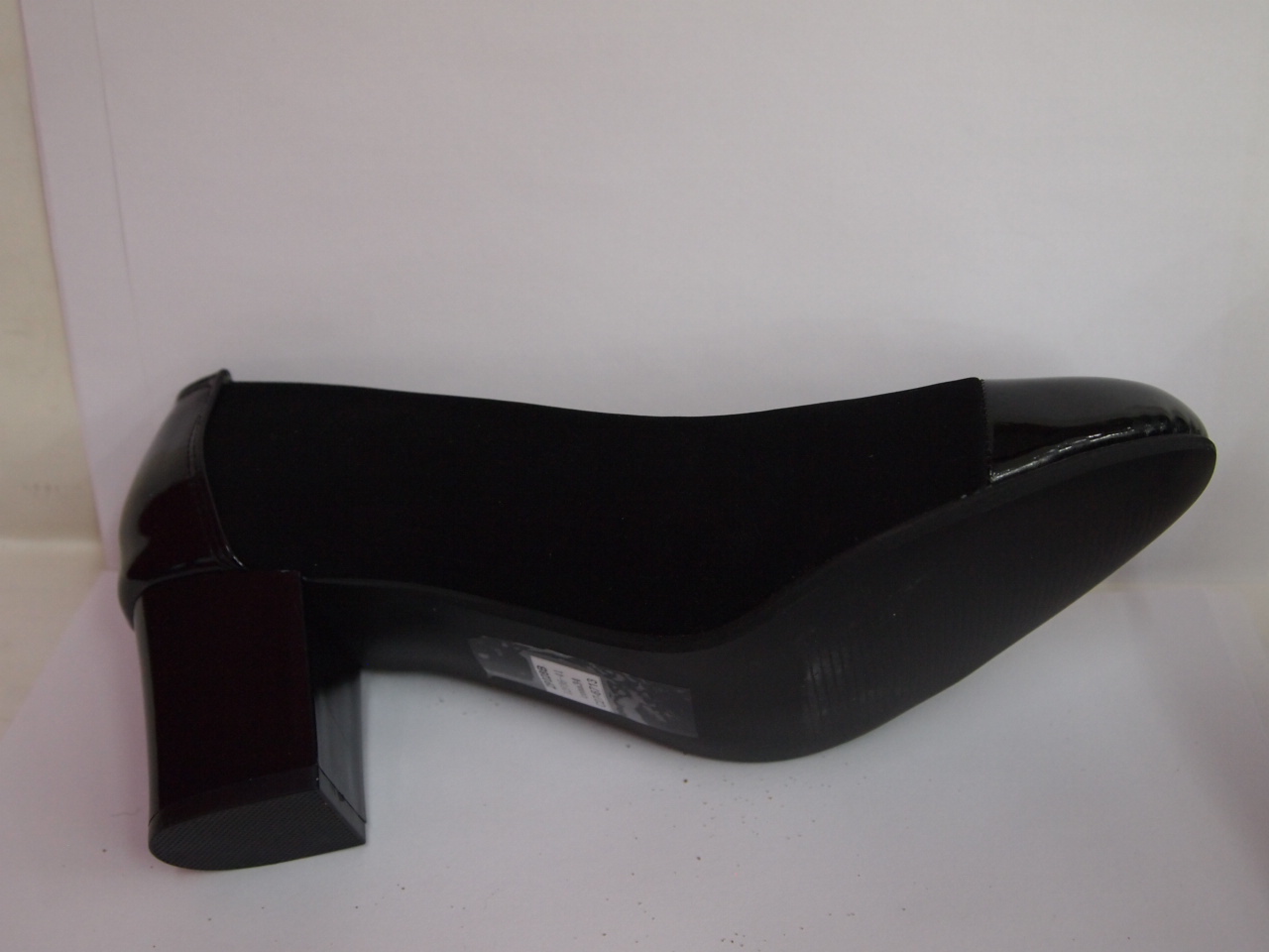 ZP228B ( SIZE 36/41 )