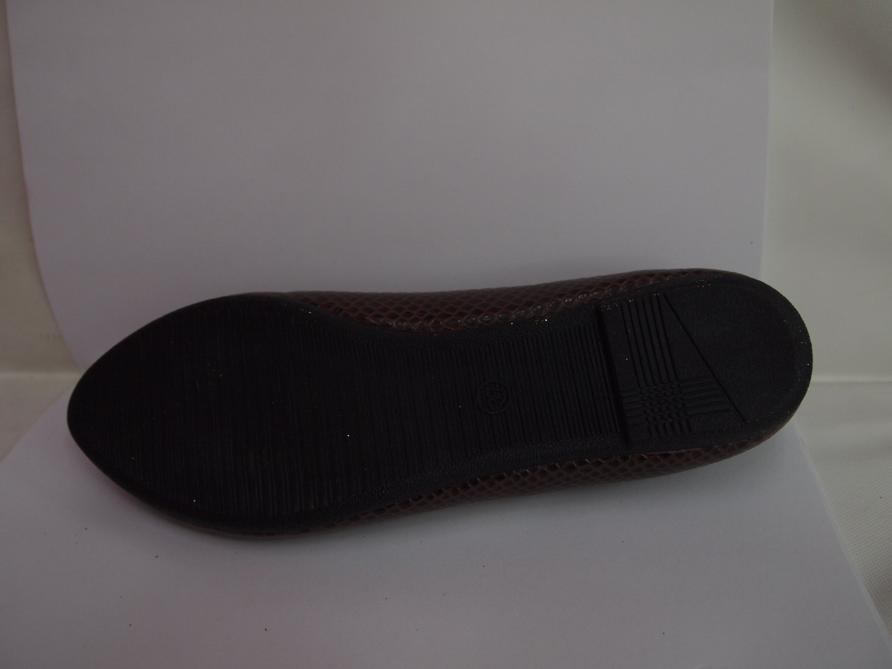 NF15 ( SIZE 36/41 )