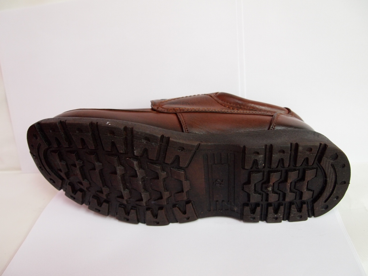 ZC825 ( SIZE 41/46 )